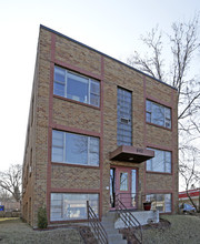 638 Snelling Ave S in St. Paul, MN - Building Photo - Building Photo