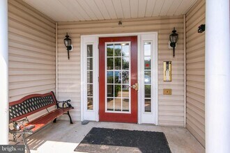 502 Bradley Ct in Frederick, MD - Building Photo - Building Photo