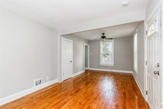 5215 Dewey Ave in St. Louis, MO - Building Photo - Building Photo