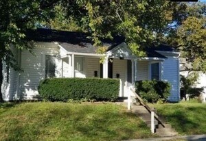 822 Tippecanoe St in Lafayette, IN - Building Photo