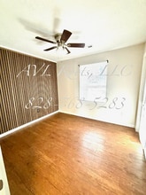 51 Little Bend Ln, Unit B in Brevard, NC - Building Photo - Building Photo