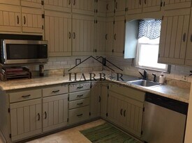 1610 4th St NE in Rochester, MN - Building Photo