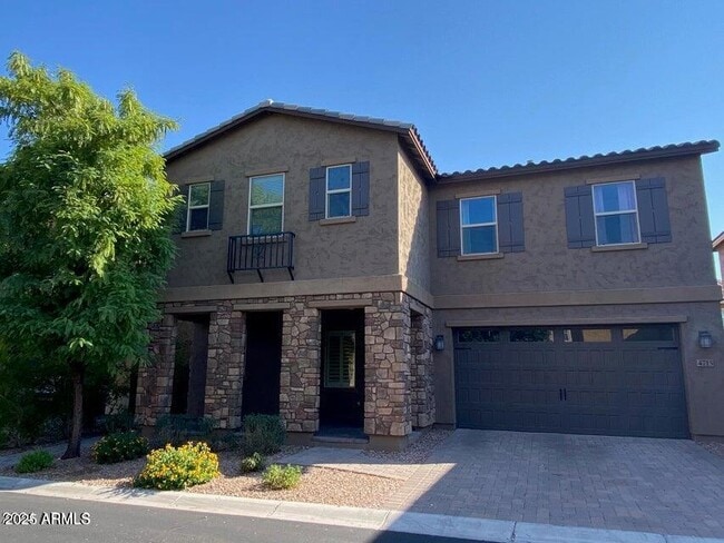 property at 4715 E Nocona Ln