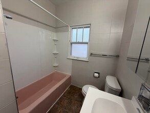 1121 N Bowman Ave in Danville, IL - Building Photo - Building Photo