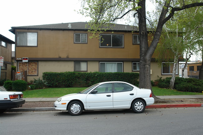 Birchwood Apartments in San Jose, CA - Building Photo - Building Photo