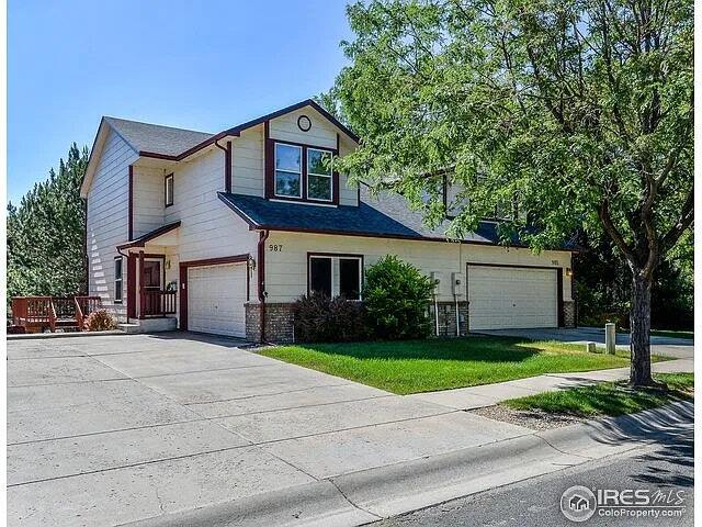 987 Winona Cir in Loveland, CO - Building Photo