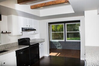 1931 Tarpon Ct in Zephyrhills, FL - Building Photo - Building Photo