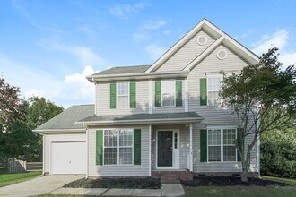 14313 Blue Grass Dr in Huntersville, NC - Building Photo - Building Photo