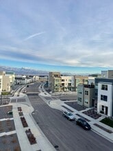 5452 Cardinal Park Rd in South Jordan, UT - Building Photo - Building Photo