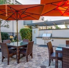 Parker Palo Alto in Palo Alto, CA - Foto de edificio - Building Photo