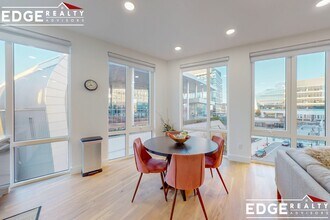 38 Hichborn St, Unit 505 in Boston, MA - Foto de edificio - Building Photo