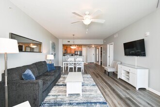 4207 Indian Bayou Trl, Unit 2410 in Destin, FL - Building Photo - Building Photo