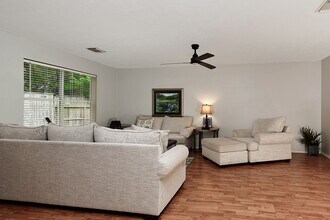 127 Hockenberry Ct in Conroe, TX - Building Photo - Building Photo