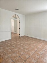 4361 Dogwood Cir in Weston, FL - Building Photo - Building Photo
