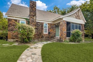 1724 Stella Ave in Dallas, TX - Building Photo