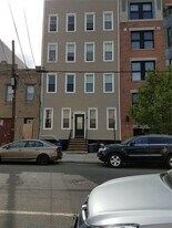 630 Grand St in Hoboken, NJ - Building Photo