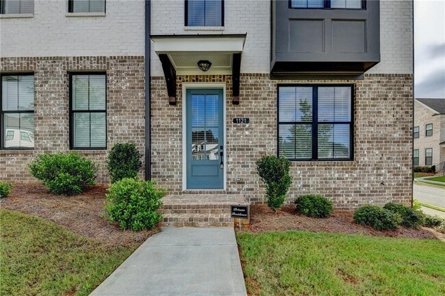 1121 Larkin Dr in Buford, GA - Building Photo - Building Photo
