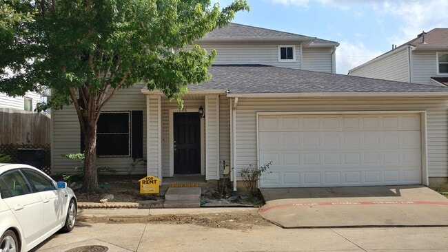 property at 1106 Nueva Leon Plaza