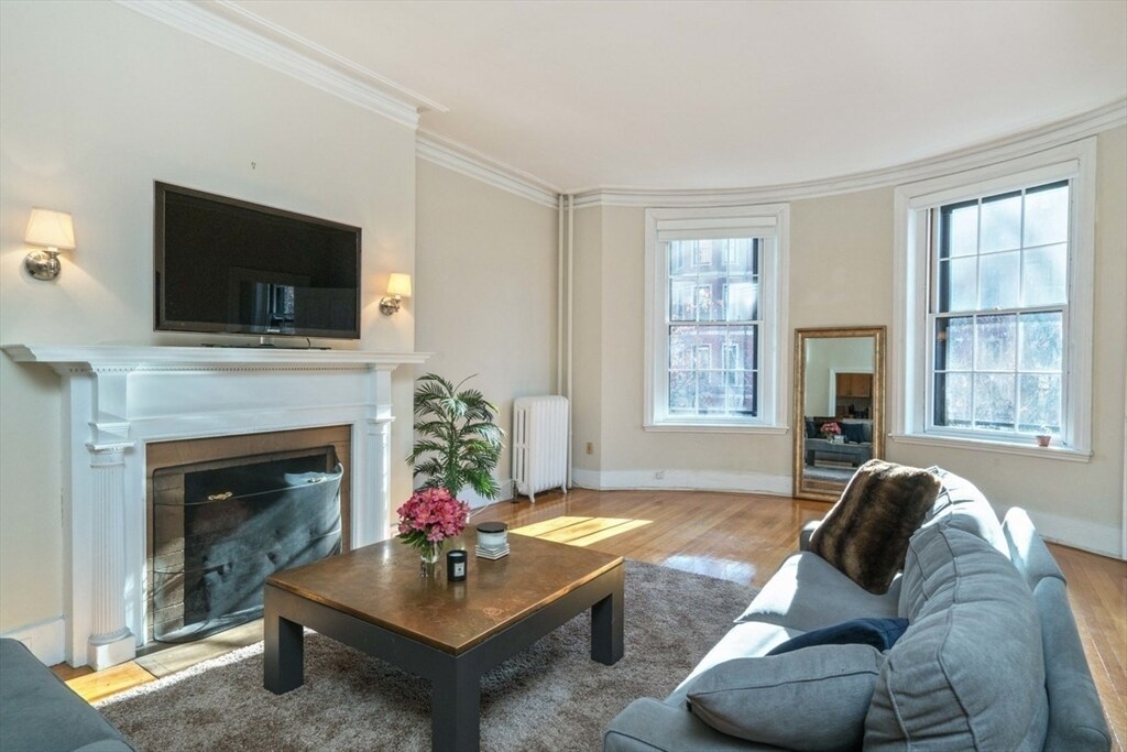 77 Marlborough St in Boston, MA - Building Photo