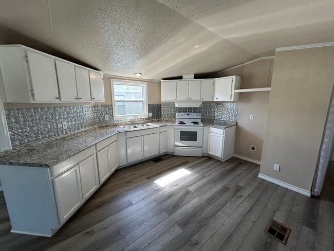 property at 820 Depot St