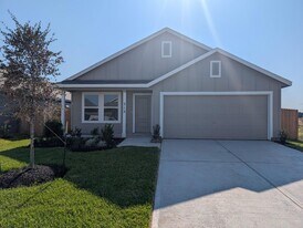 313 Nicholas Rd in Wharton, TX - Building Photo