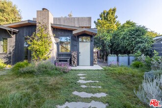 746 Marco Pl in Los Angeles, CA - Building Photo - Building Photo