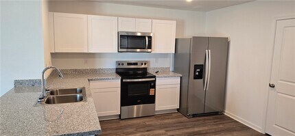 2109 E Crystal Dr in Fort Mohave, AZ - Building Photo - Building Photo