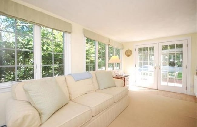 6 Daniels St in Lexington, MA - Foto de edificio - Building Photo