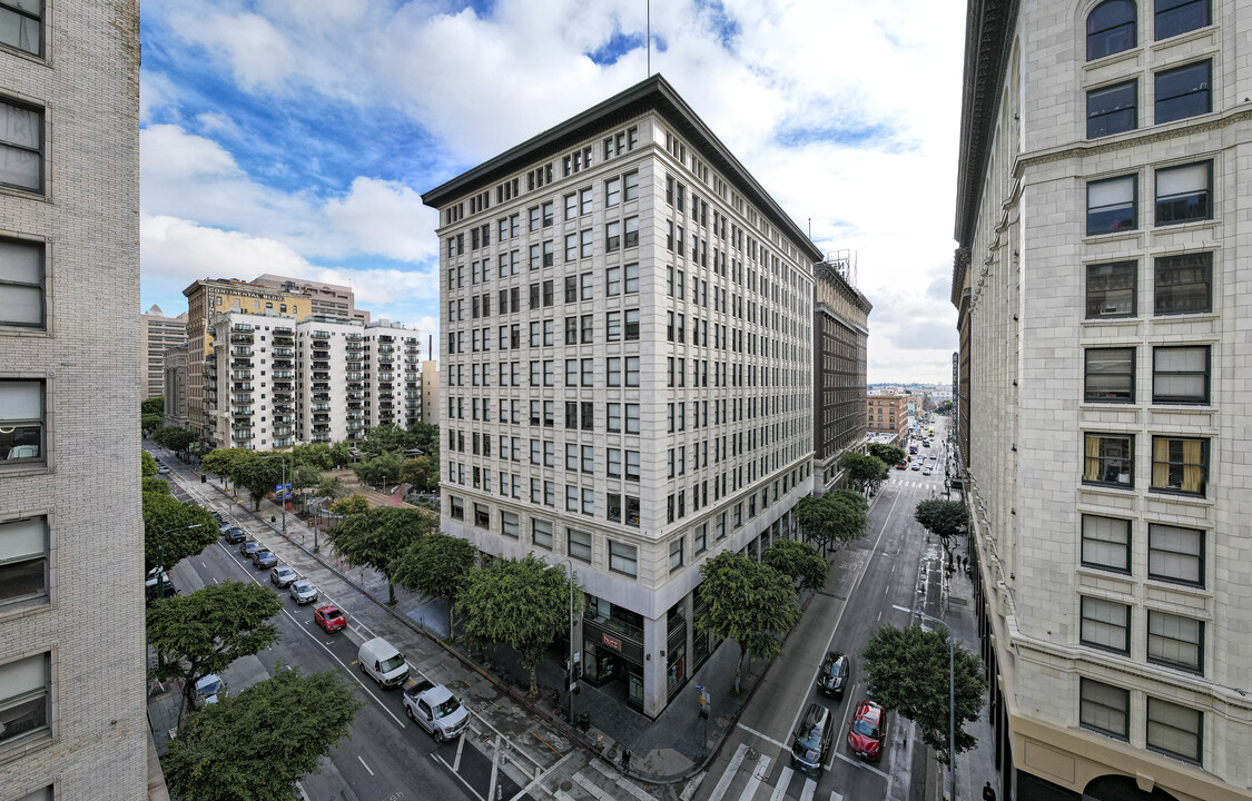 Rowan Lofts in Los Angeles, CA - Building Photo