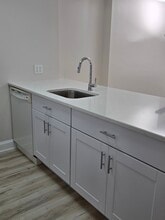 271 Hudson Ave, Unit Garden Floor in Albany, NY - Foto de edificio - Building Photo