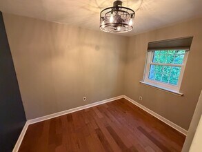 4000 Gypsy Ln in Philadelphia, PA - Building Photo - Building Photo