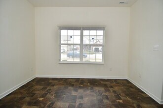 835 Coralberry Ln in Greenwood, IN - Building Photo - Building Photo