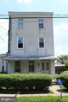 459 Martin St in Philadelphia, PA - Building Photo