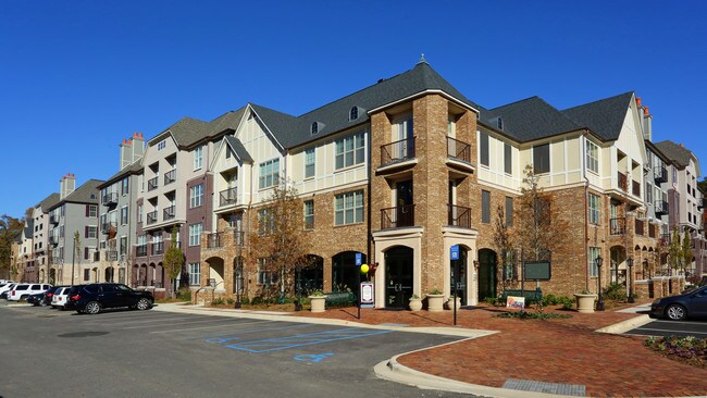 Lane Parke in Mountain Brook, AL - Building Photo - Building Photo