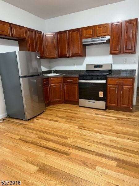 property at 166 Goodwin Ave