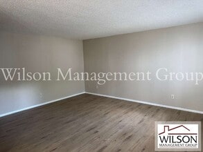2365 Oak Park Way in Orlando, FL - Building Photo - Building Photo