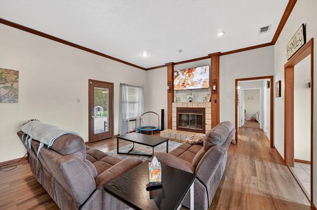 property at 3921 Timberidge Dr