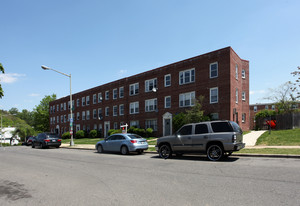 1101-1113 19th St NE Apartments