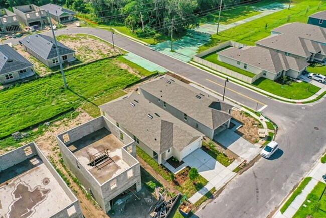791 Chinoy Rd in Davenport, FL - Building Photo - Building Photo