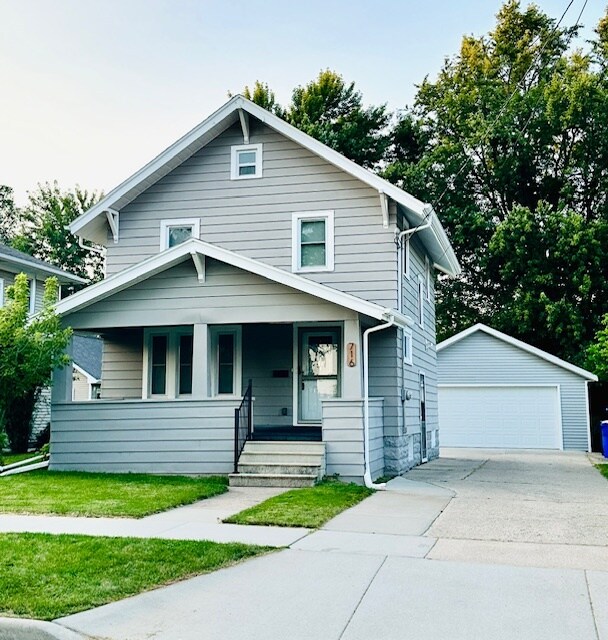 716 E Randall St in Appleton, WI - Building Photo