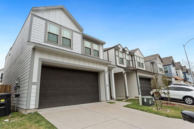 4416 Santorini Ln in Houston, TX - Building Photo - Building Photo