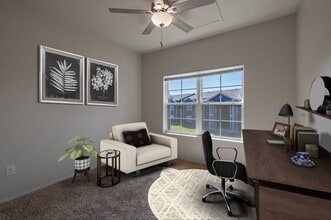 Champions Crossing in San Marcos, TX - Building Photo - Building Photo