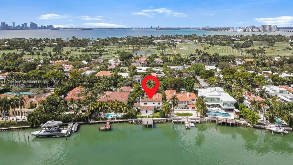 5661 Pine Tree Dr in Miami Beach, FL - Building Photo