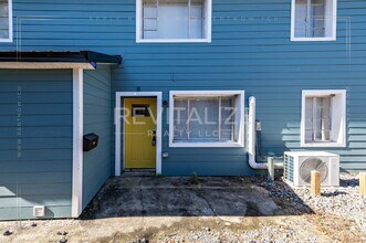 1704 McGill Ave in Mobile, AL - Building Photo - Building Photo