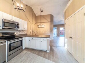 207 Hibiscus Way in Wilmington, NC - Building Photo - Building Photo