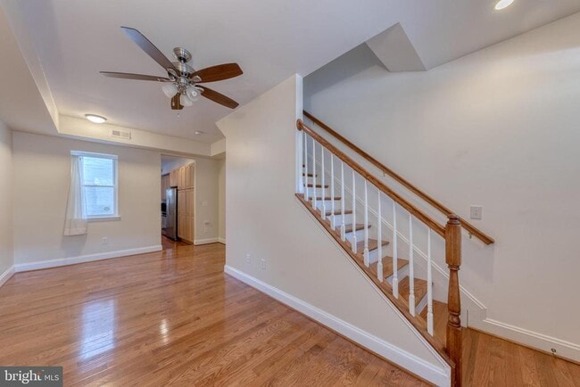 property at 1818 Bank St