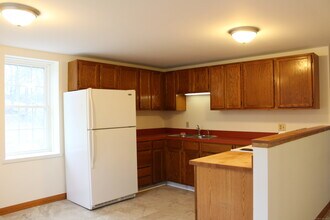 269 Old Colony Rd-Unit -1 in Eastford, CT - Building Photo - Building Photo