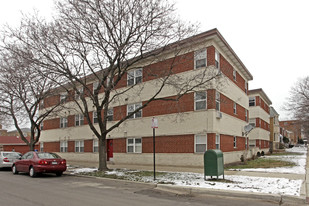 2652-2654 W Rascher Ave Apartments