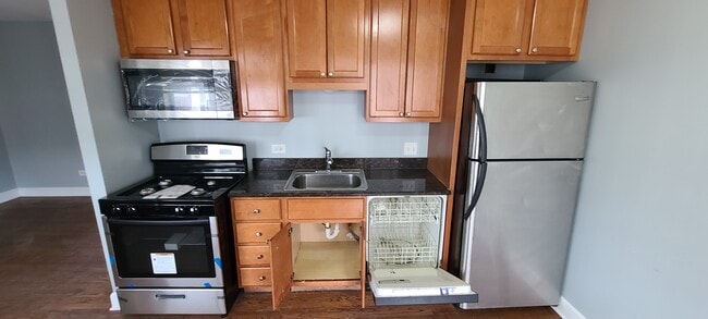 323 N Princeton Ave, Unit 8 in Villa Park, IL - Building Photo - Building Photo