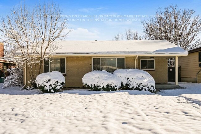 property at 2324 Fulton St